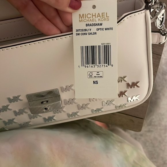 Michael Kors Purse - Picture 4 of 5